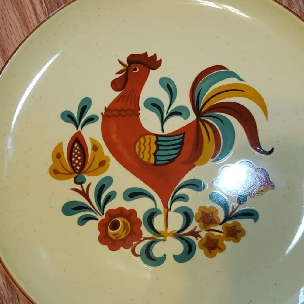 *chipped VTG Reveille ROOSTER Dinner Plate Taylor